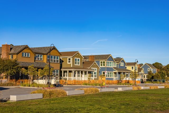 Real Estate Marketplace Success Stories: Real Entrepreneurs Who Made It