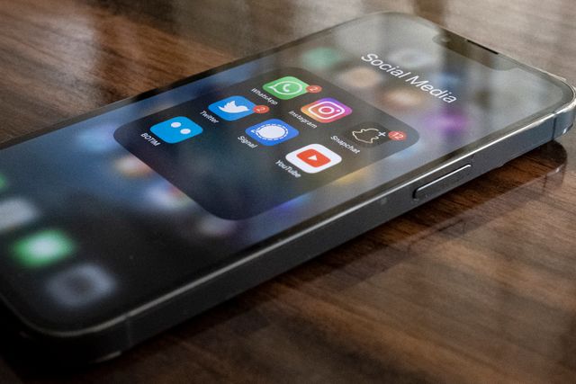 Social Media App: Complete Startup Guide for 2026